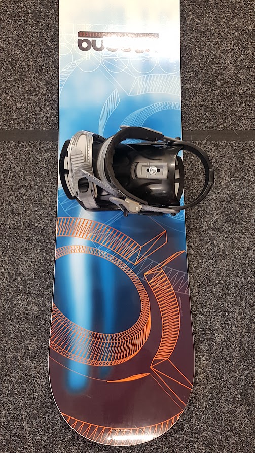 Bazárový snowboard Pale Button