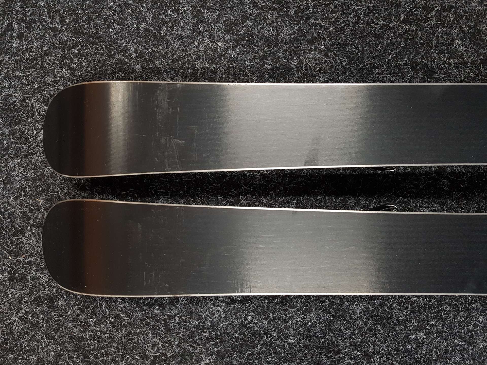 Použité detské lyže FISCHER Race + viazanie Fischer FJ 4