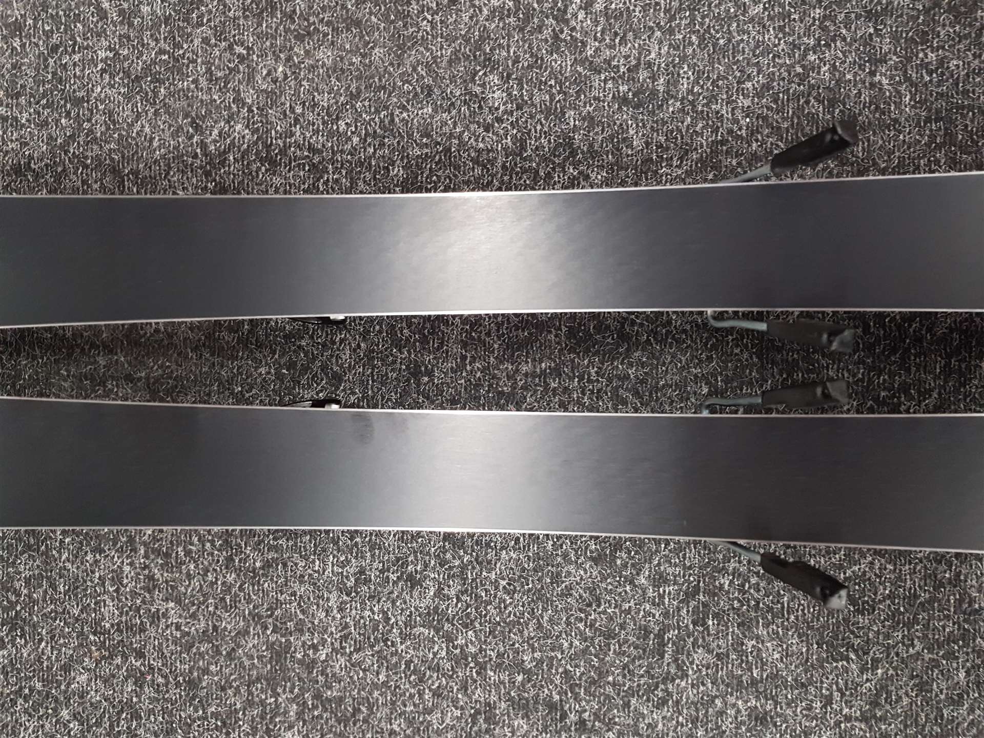 Gebrauchte SALOMON LAVA Ski