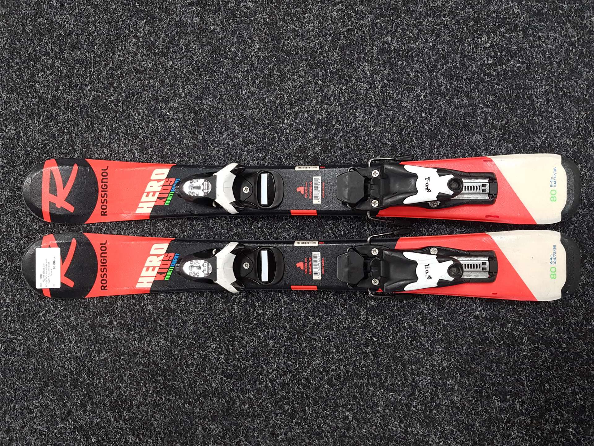 Skis enfant d'occasion ROSSIGNOL Hero Kids Multi Event + fixations Look Team 4