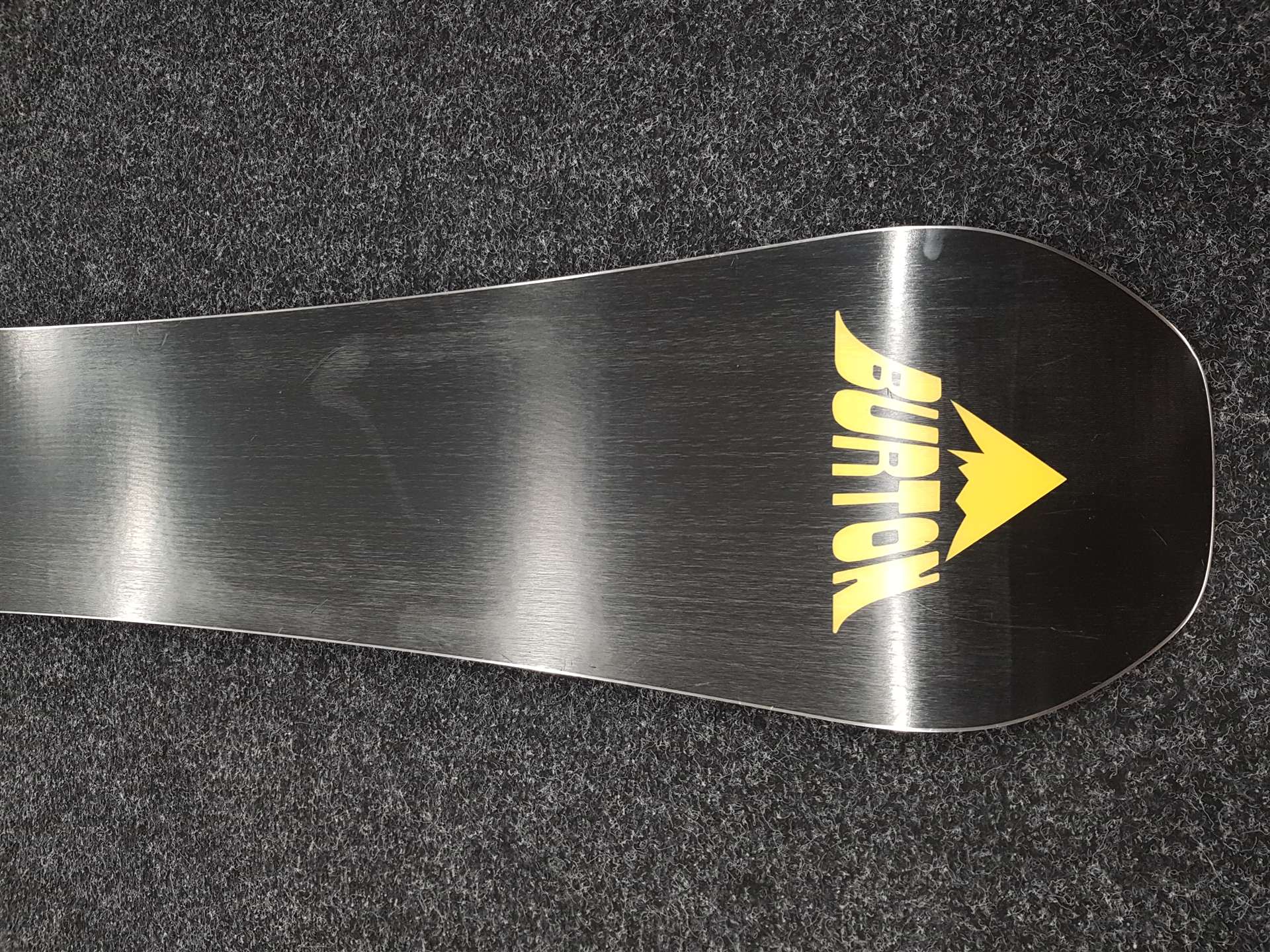 Použitý snowboard BURTON Radius Flat Top