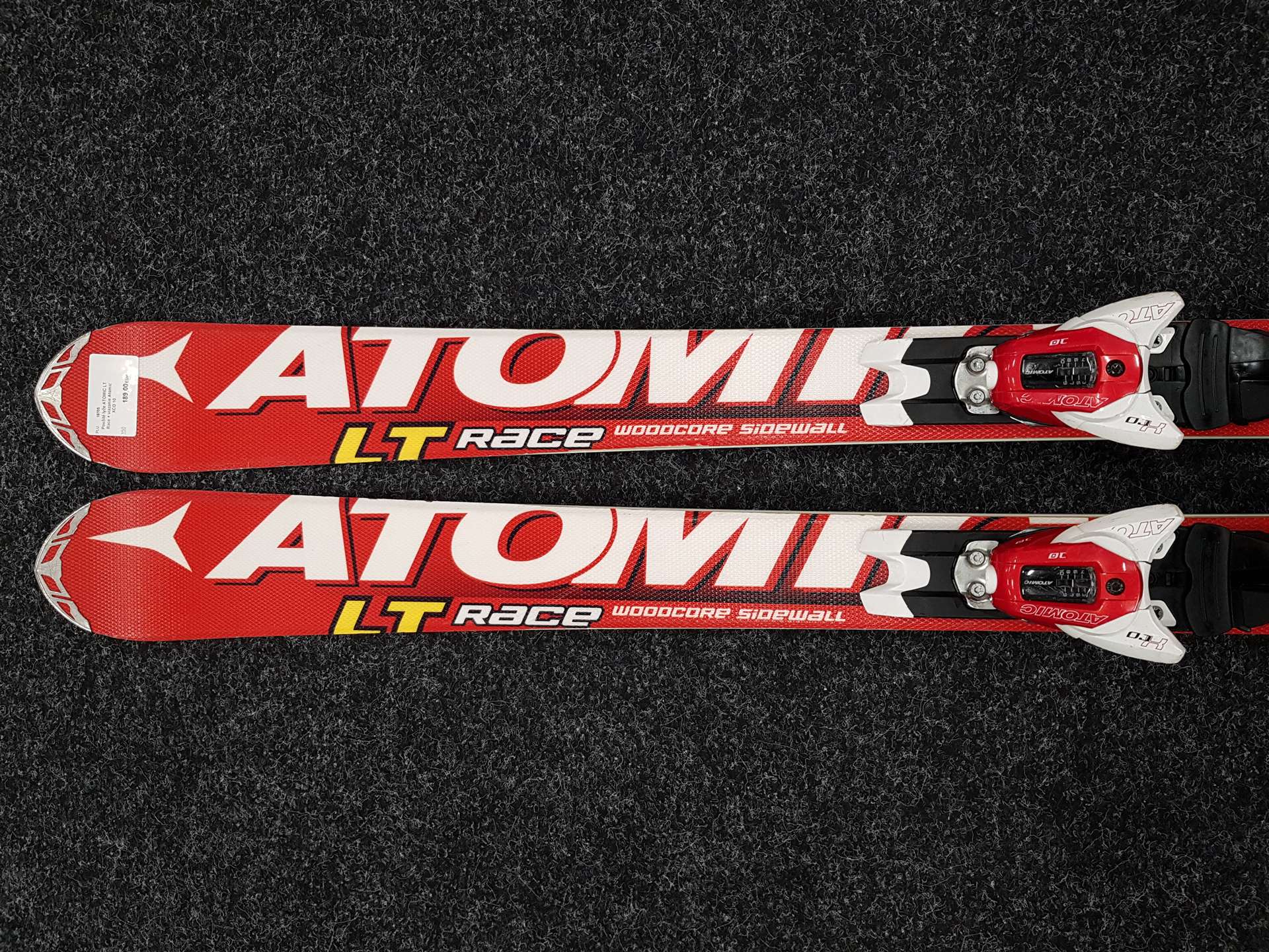 Esquís ATOMIC LT Race usados + fijaciones Atomic XCO 10