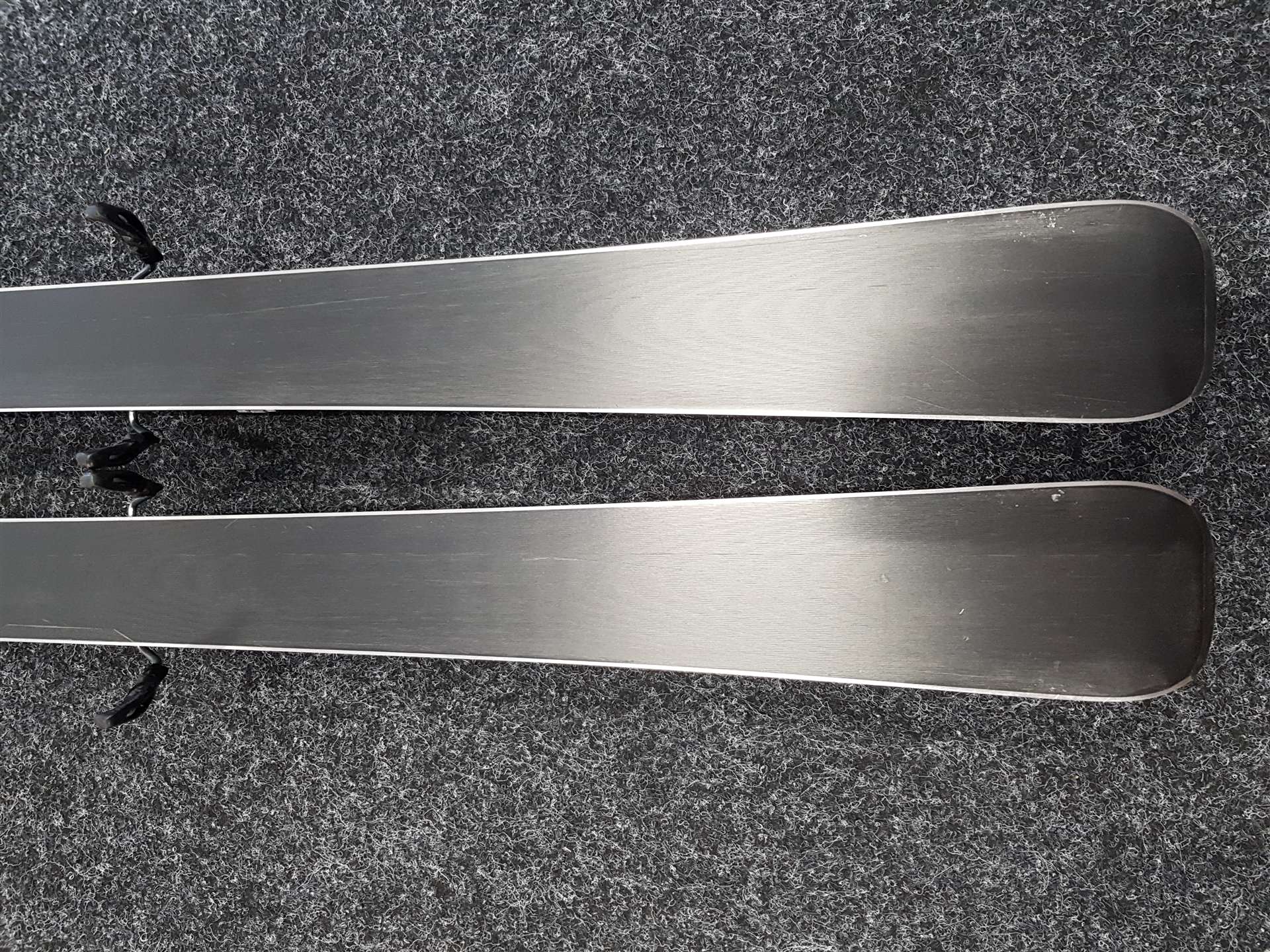 Używane narty BLIZZARD WCR + wiązania Marker TLT 10