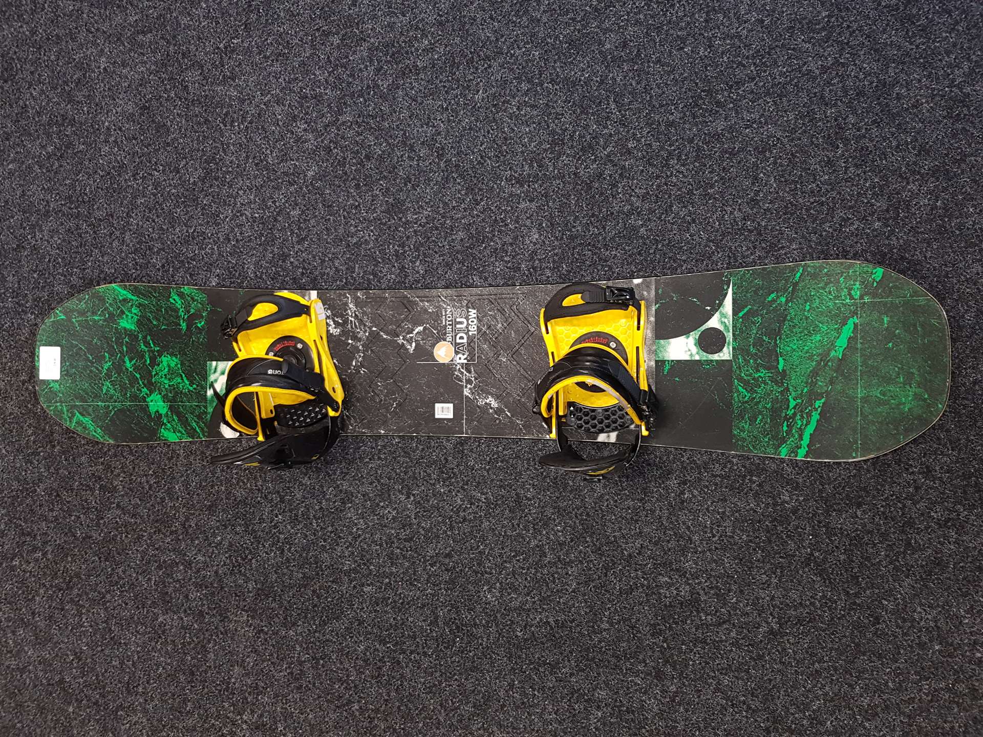 Použitý snowboard BURTON Radius 160W + viazanie Burton veľkosť L