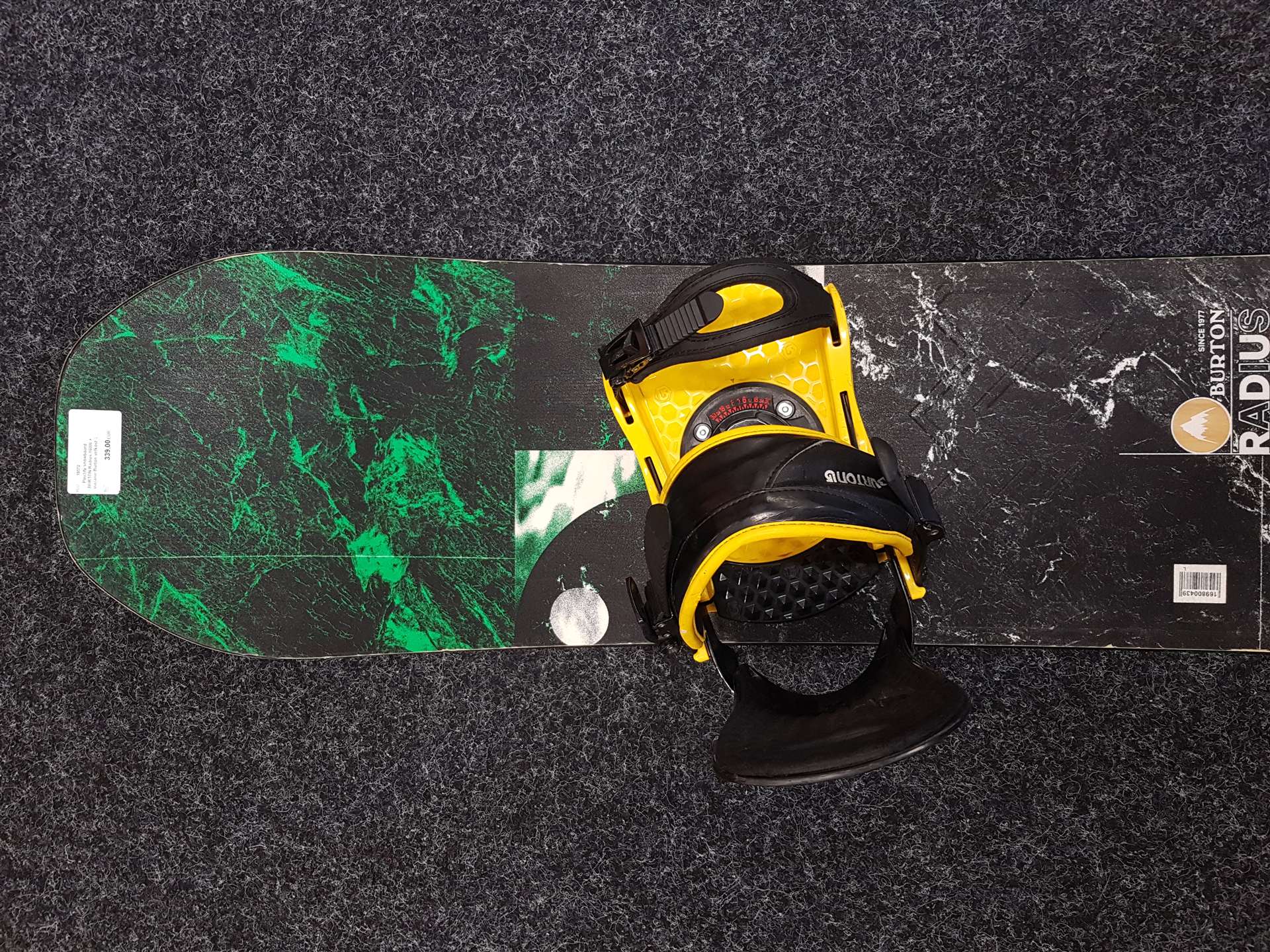 Použitý snowboard BURTON Radius 160W + viazanie Burton veľkosť L