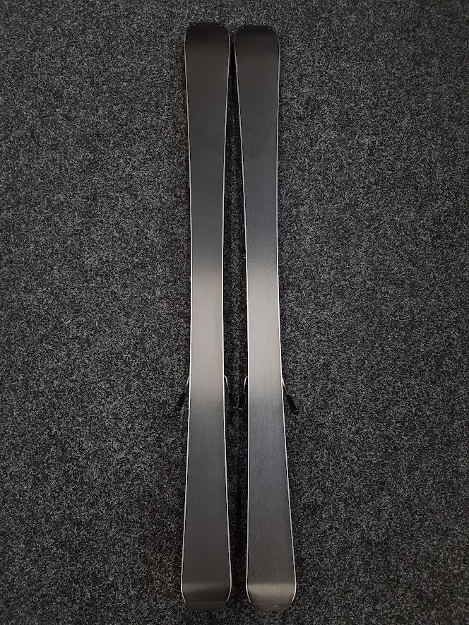 Sci SPORTEN Street usati + attacchi Tyrolia LRX 7.5