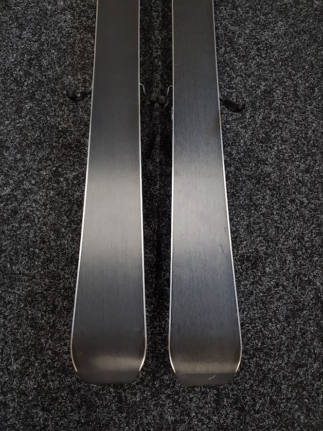 Sci SPORTEN Street usati + attacchi Tyrolia LRX 7.5