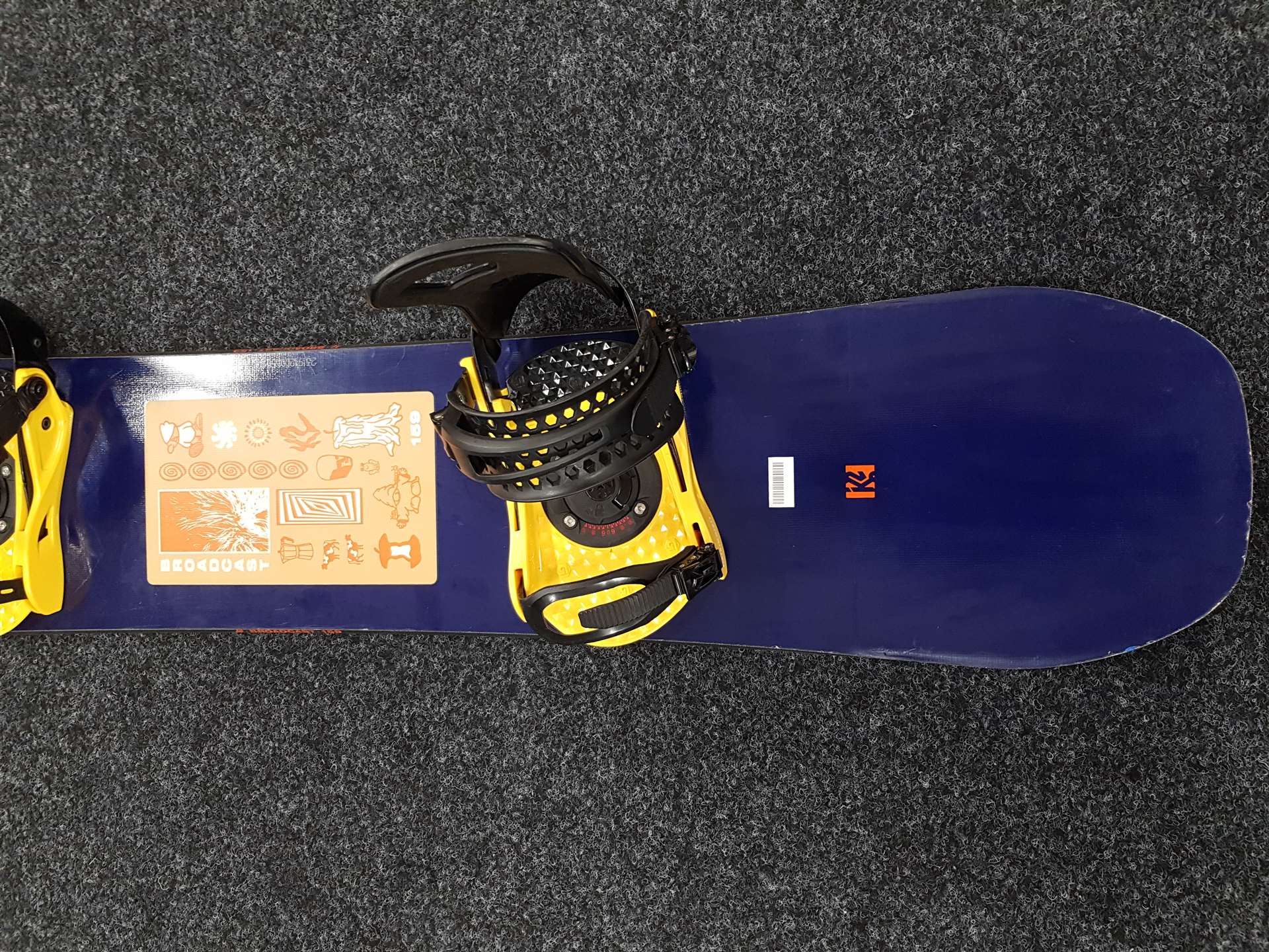 Tabla de snowboard K2 Broadcast usada + fijaciones Burton talla L
