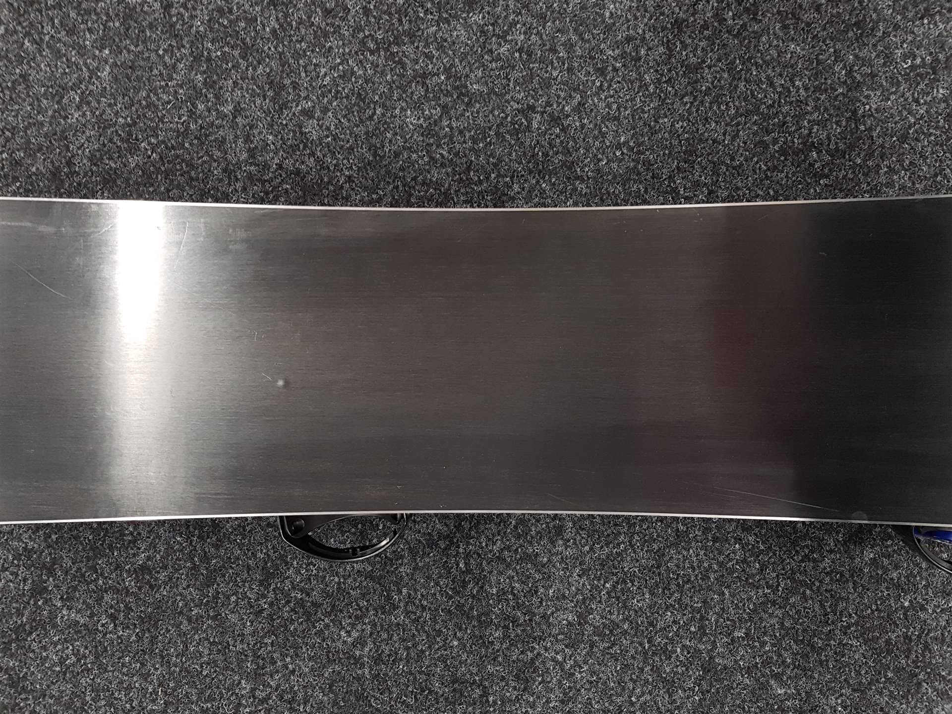Tabla de snowboard K2 Broadcast usada + fijaciones Burton talla L