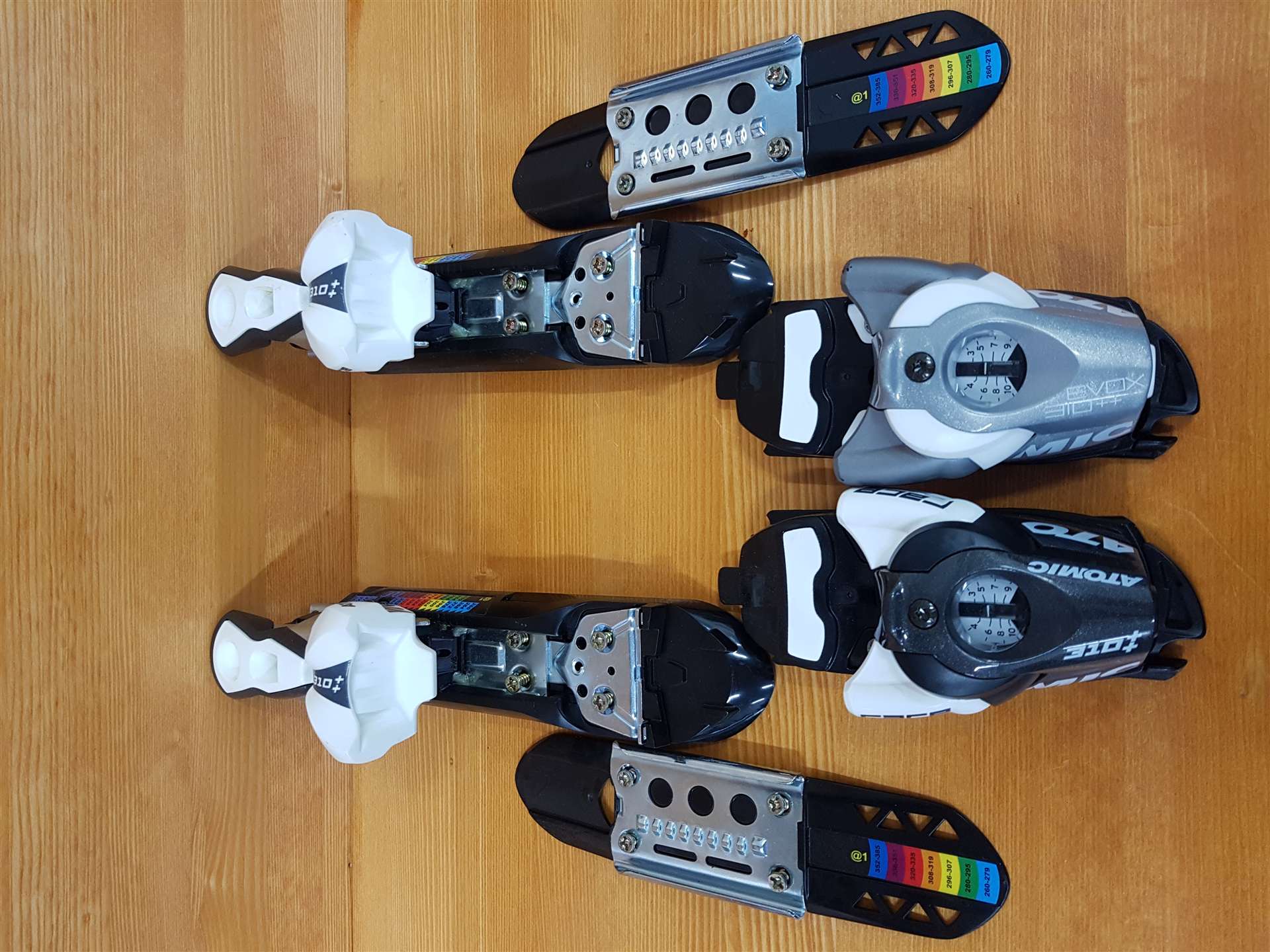 Fixations Atomic Race 310++ d'occasion (10 DIN)