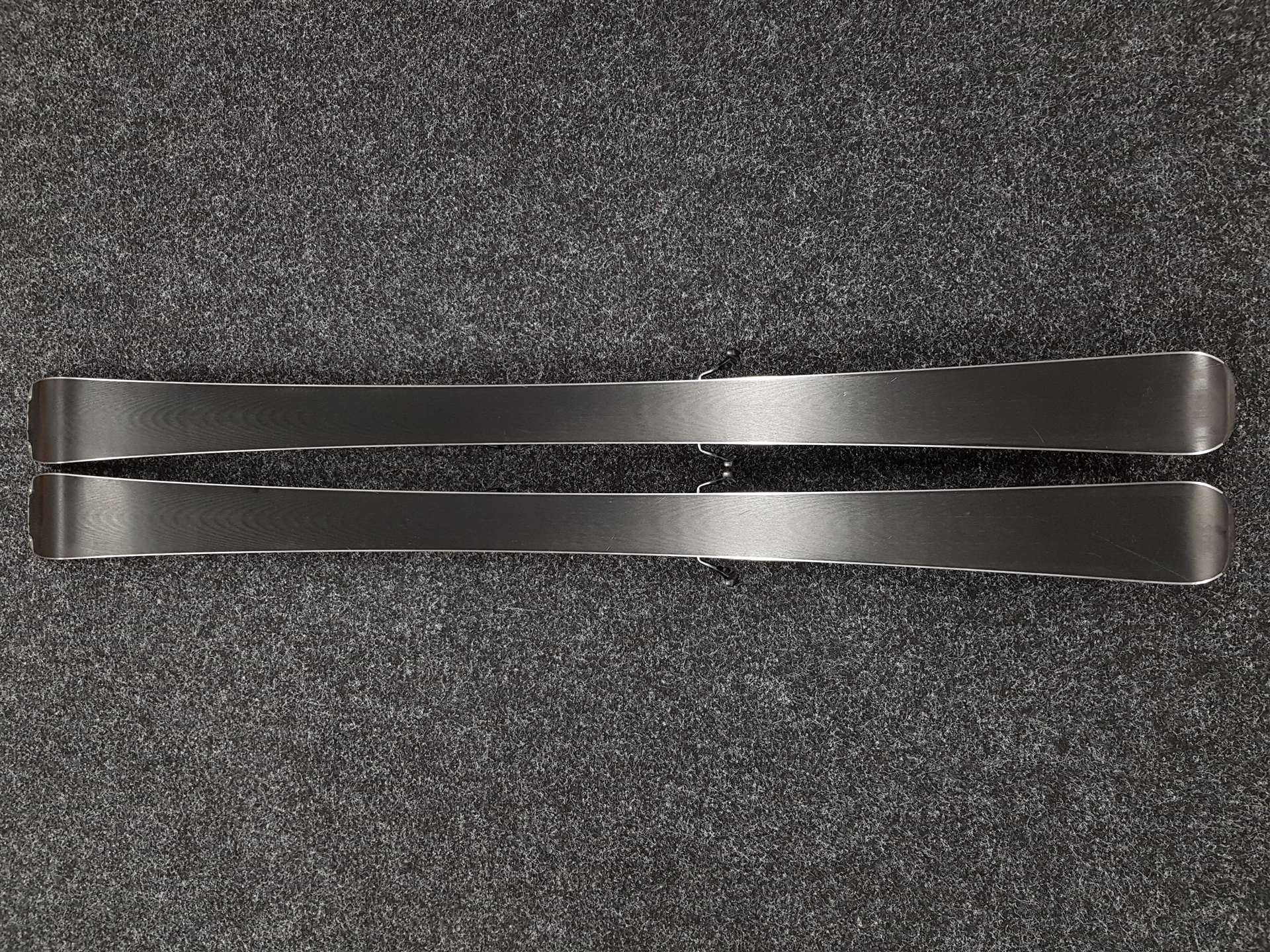 Použité lyže BLIZZARD WCR + viazanie Marker TLT 10