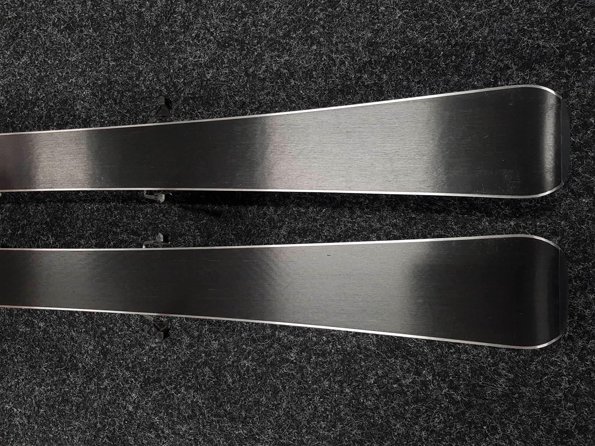 Schiuri pentru copii folosite BLIZZARD Pearl + legături Marker 7