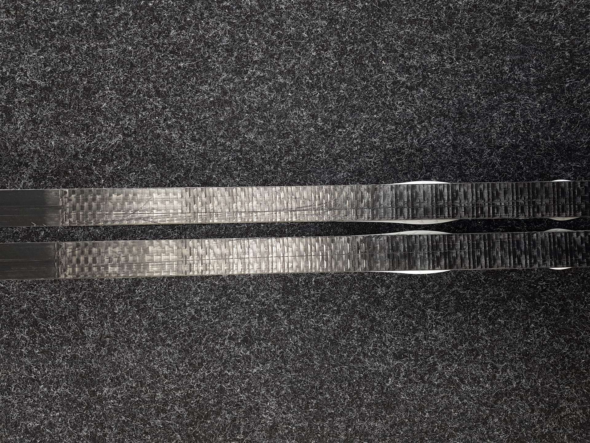 Použité běžecké lyže FISCHER FIBRE CROWN + vázání NNN Fischer