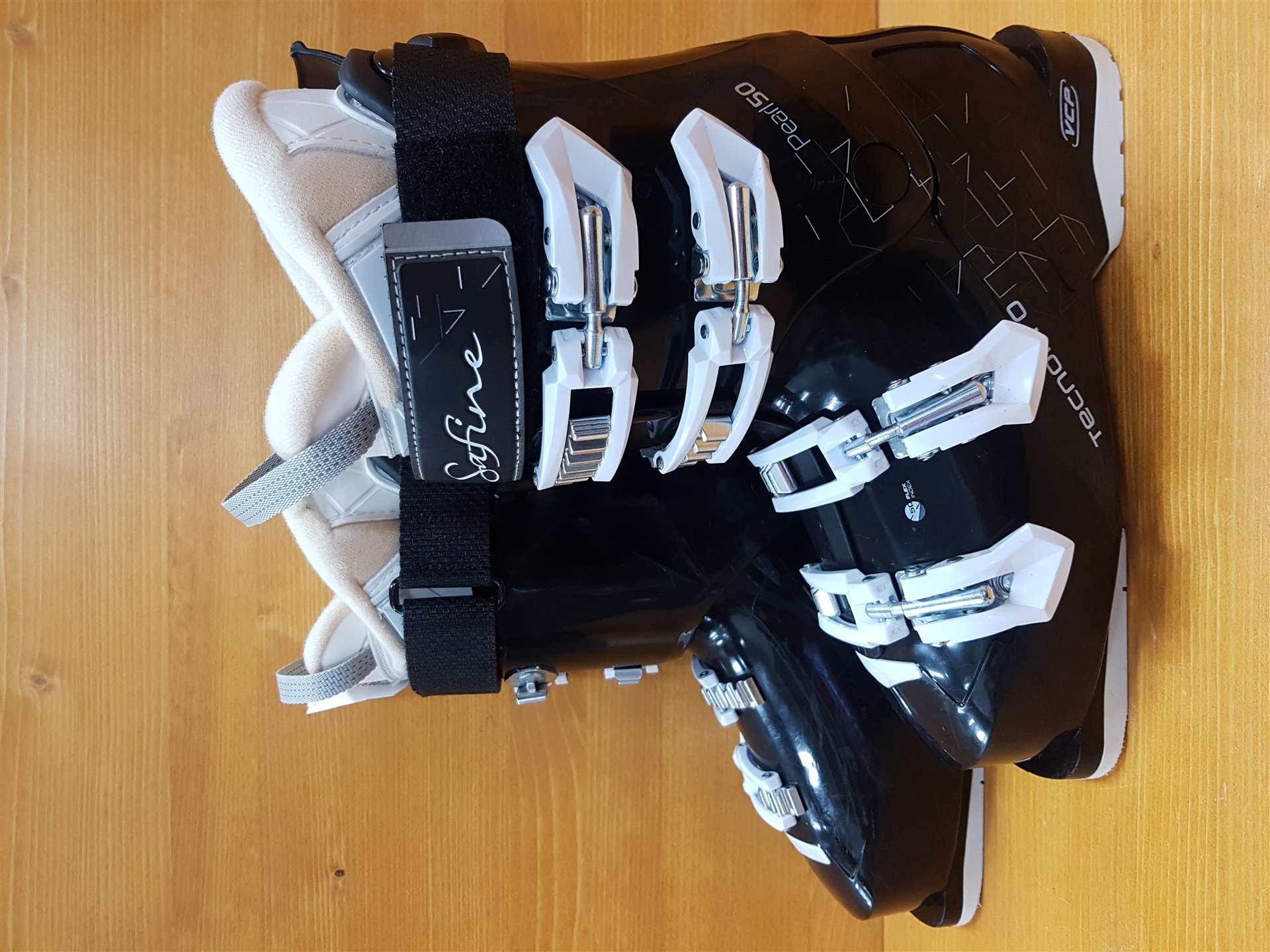 Použité lyžiarky TECNOPRO Pearl 50