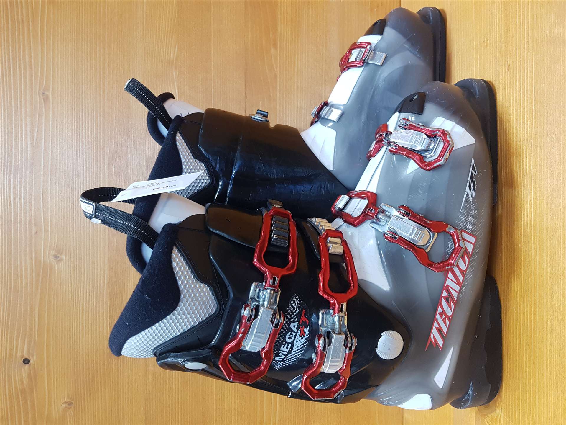 Gebrauchte Skischuhe TECNICA Mega +T