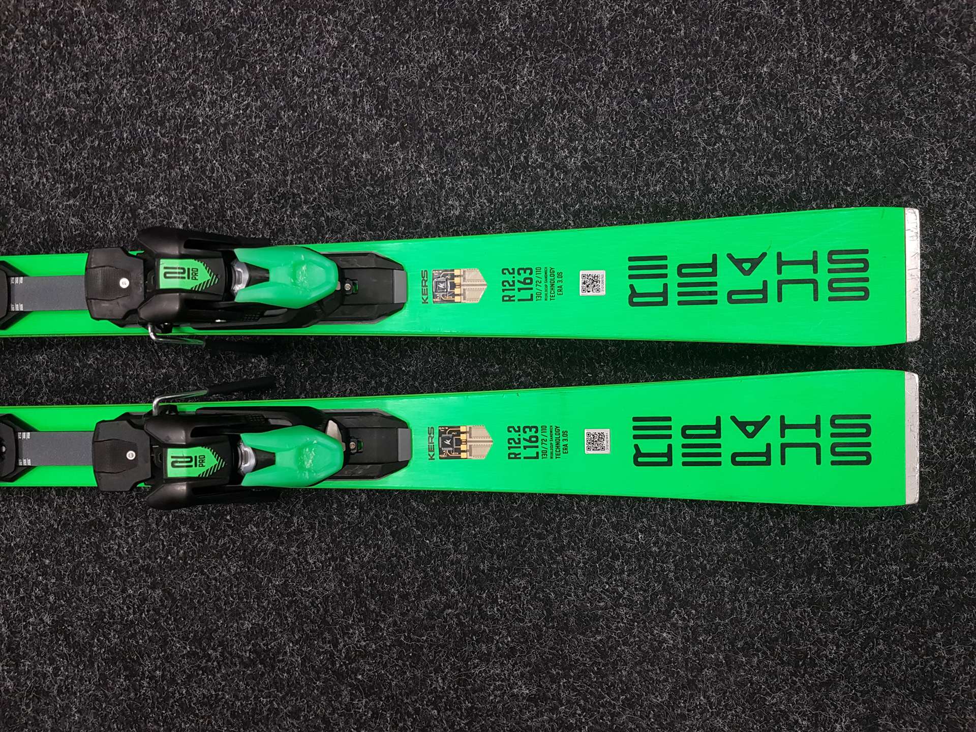 Použité lyže HEAD I.Magnum + vázání Head PRO 12