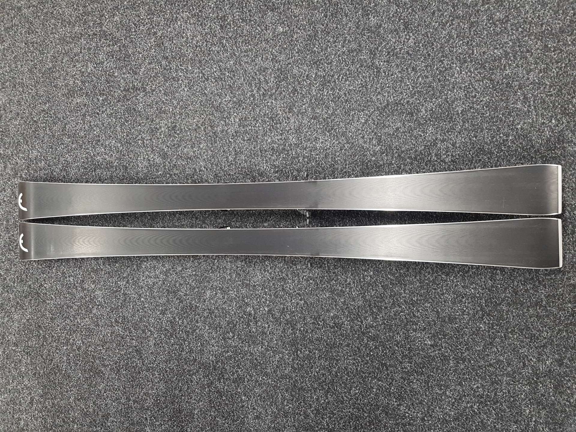Použité lyže HEAD I.Magnum + vázání Head PRO 12