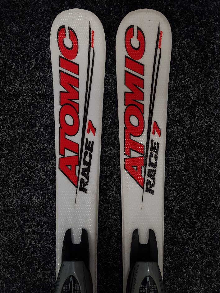 Použité lyže Atomic Race 7