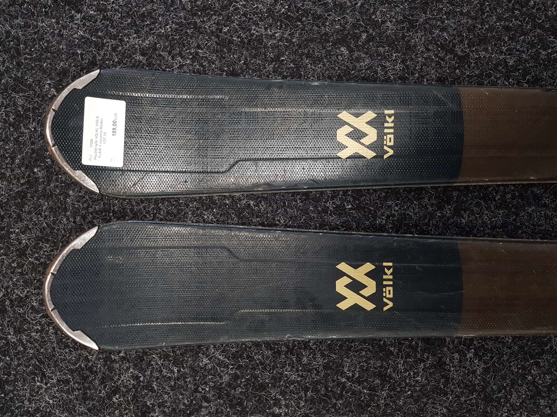 Skis VOLKL VIOLA FLAIR d'occasion + fixations Marker FDT 10