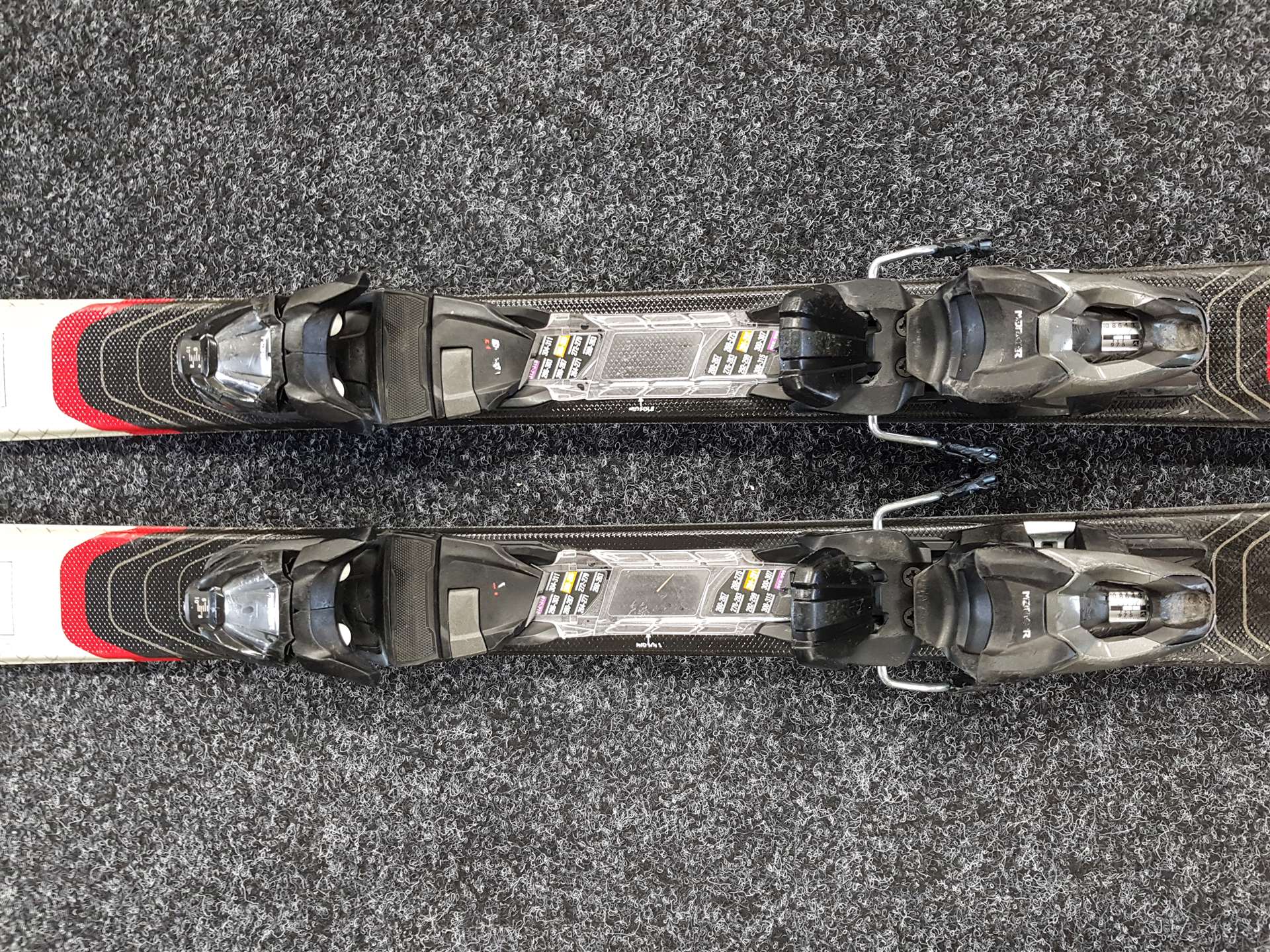Použité lyže K2 Strike + vázání Marker 10