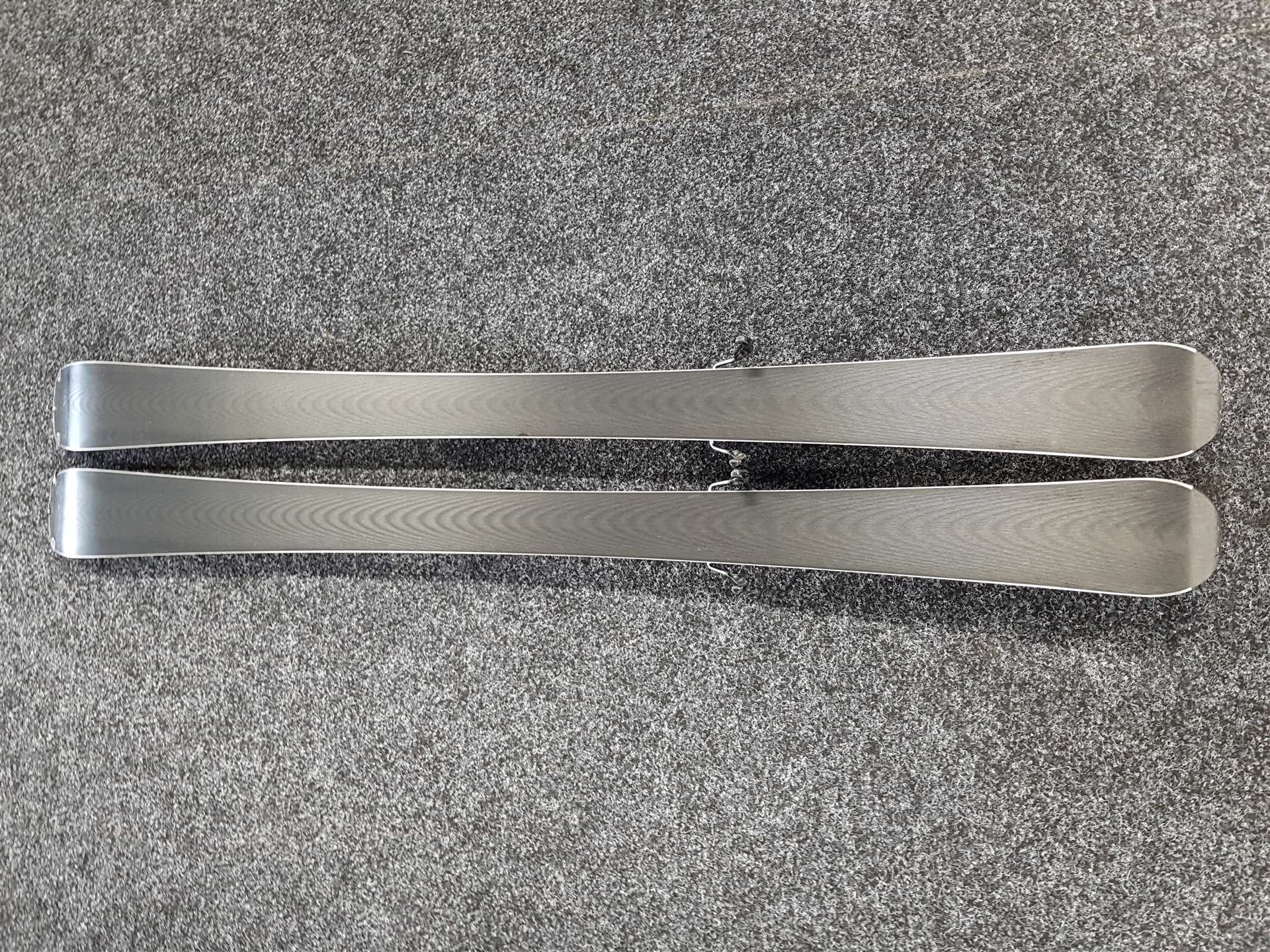 Použité lyže K2 Strike + vázání Marker 10