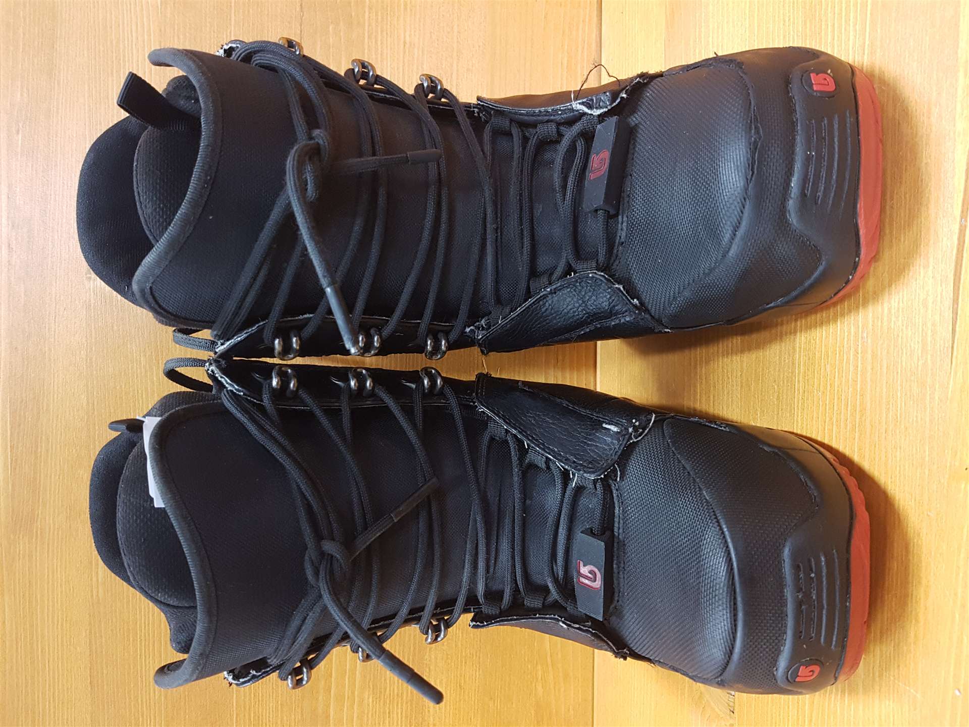 Ghete de snowboard BURTON Progression folosite