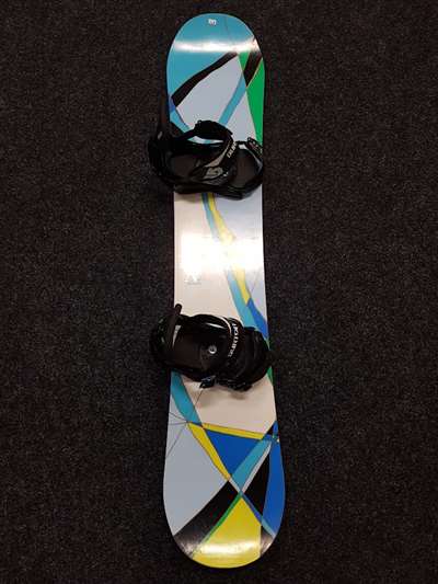 Použitý snowboard BURTON Genie 45 + vázání Burton velikost M