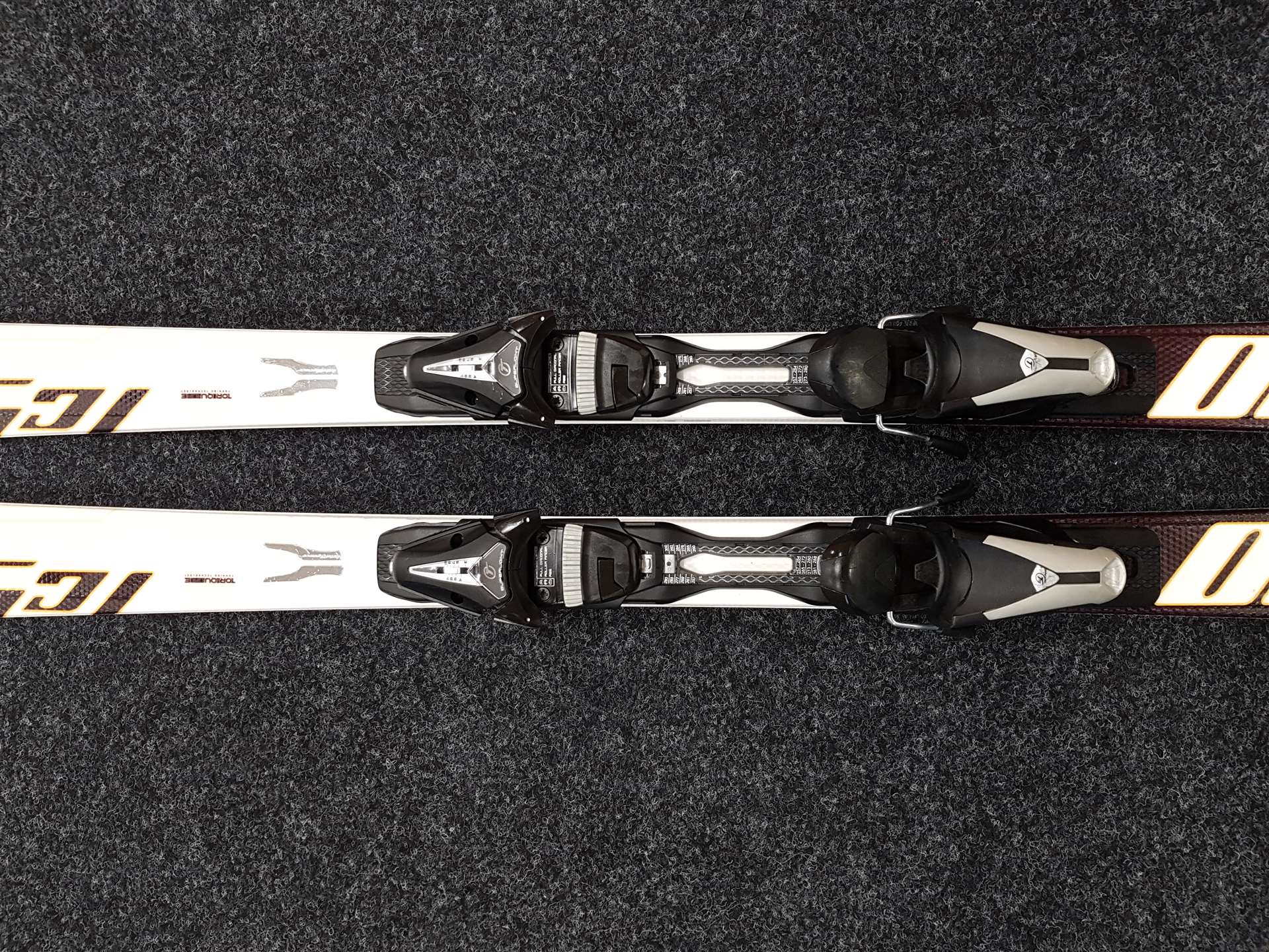 Použité lyže HEAD TT 300 + viazanie Tyrolia Superlight 11