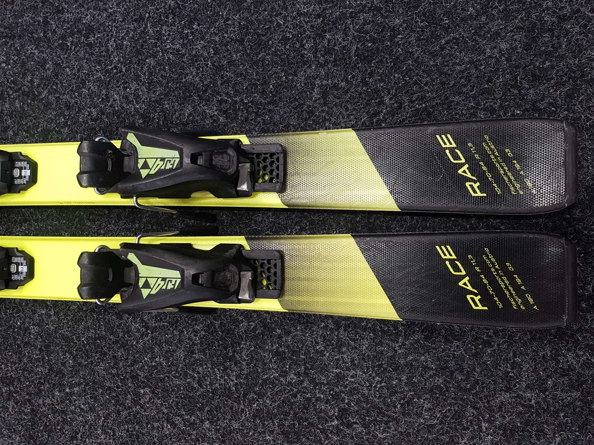 Gebrauchte Kinderski FISCHER Race 4 + Bindungen Fischer FJ 4.5