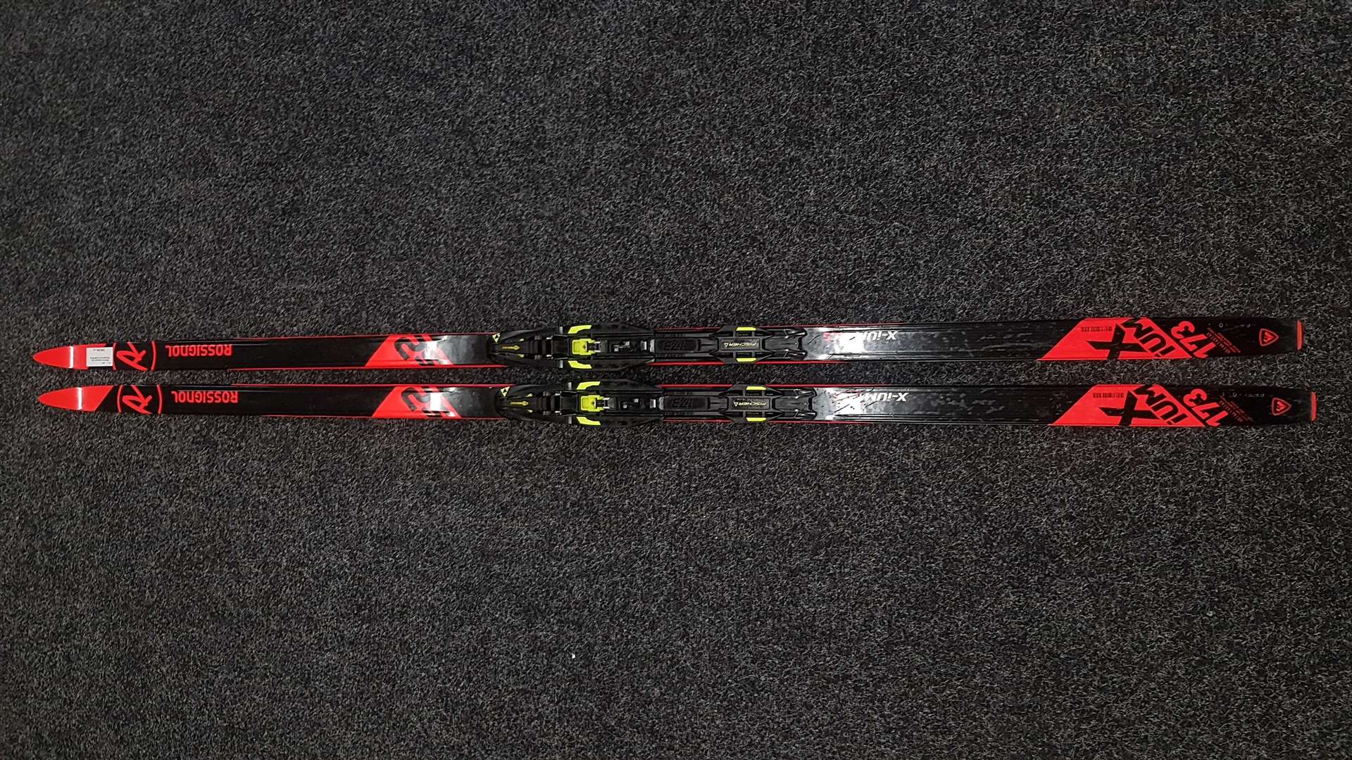 Bazárové běžecké lyže Rossignol S2 X-iUM WCS