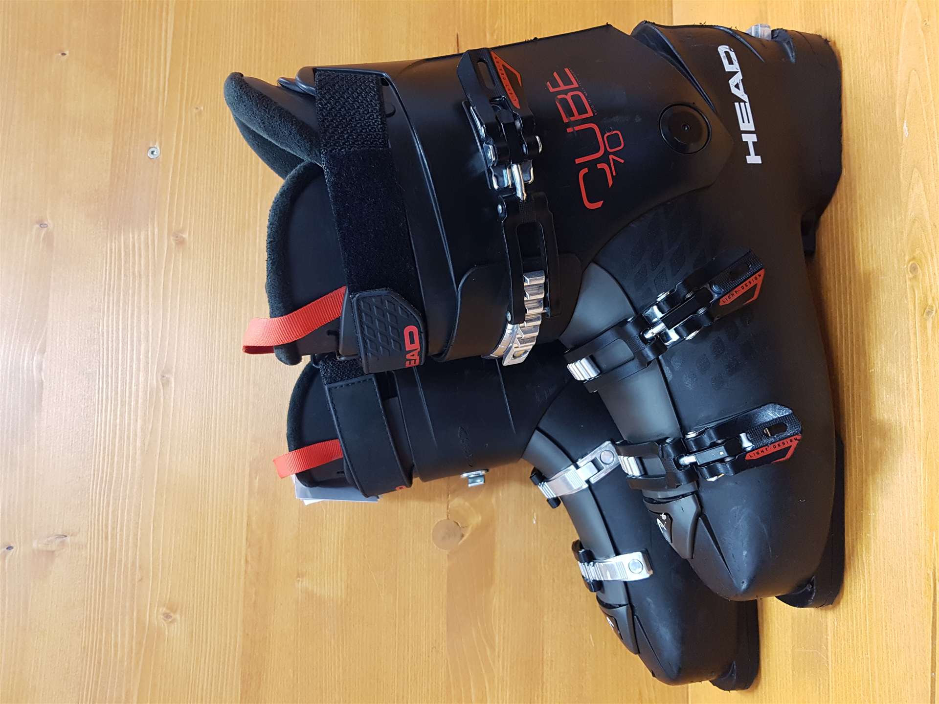 Scarponi da sci HEAD Cube 70 usati