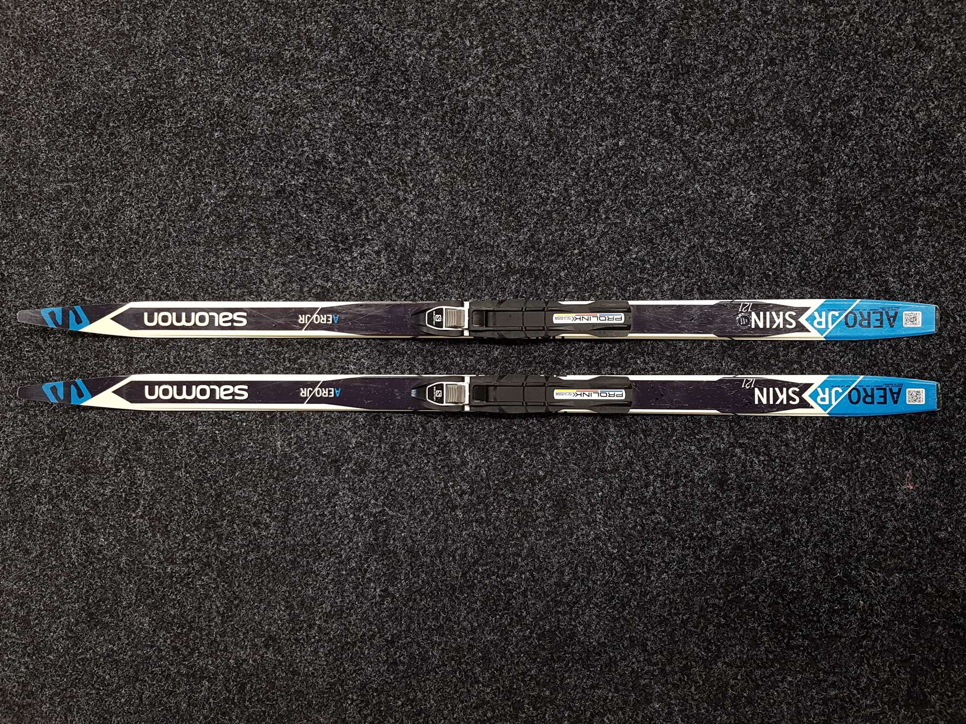 Gebrauchte Salomon Aero JR Skin Langlaufski + NNN-Bindungen Salomon