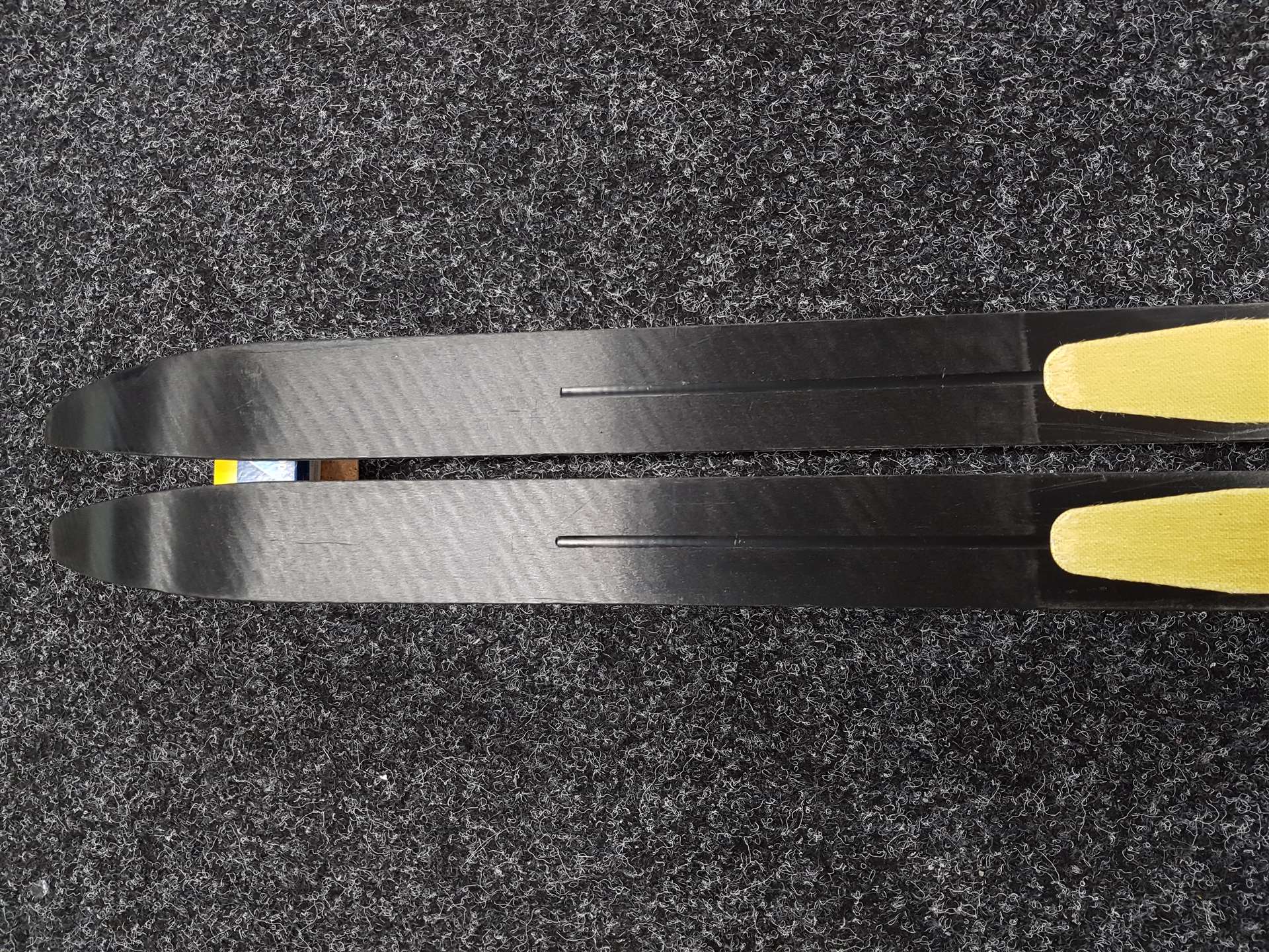 Gebrauchte Salomon Aero JR Skin Langlaufski + NNN-Bindungen Salomon