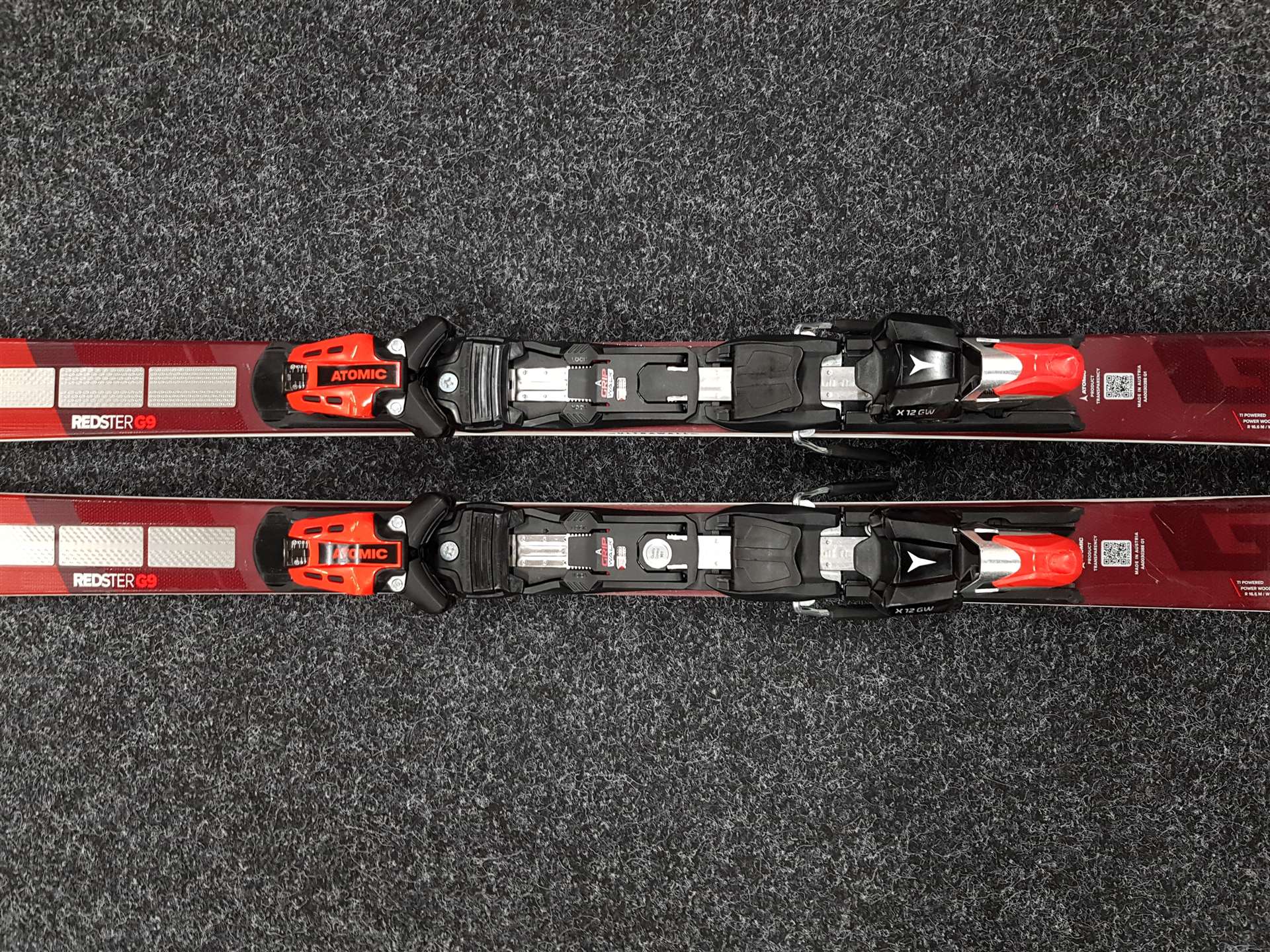 Używane narty ATOMIC Redster G9 + wiązania Atomic X12 GW