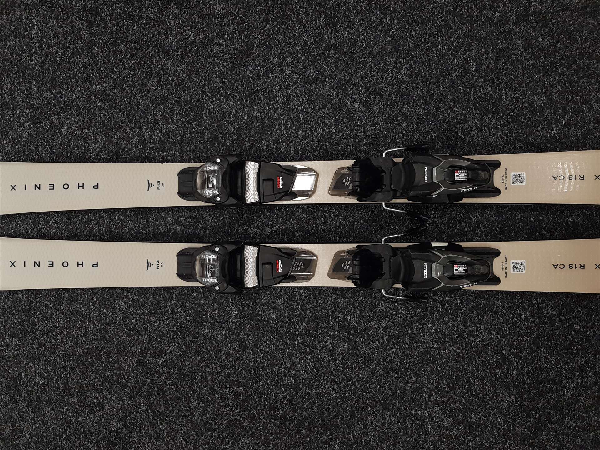 Gebrauchte Skier BLIZZARD Phoenix R13 CA + Bindungen Marker TPC 11
