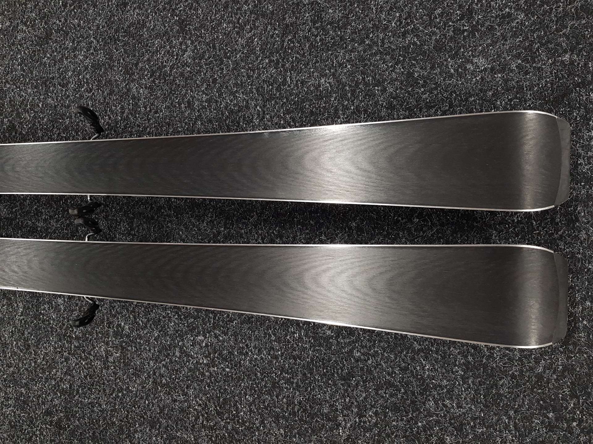 Gebrauchte Skier BLIZZARD Phoenix R13 CA + Bindungen Marker TPC 11