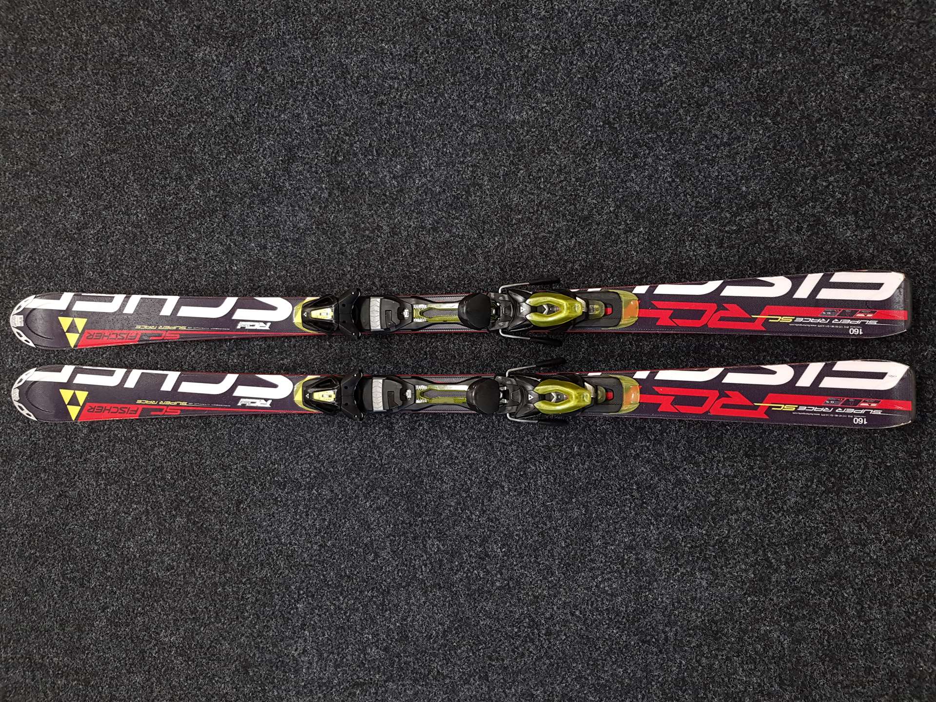 Použité lyže FISCHER SC Super Race RC4 + vázání Fischer RC4 Z11