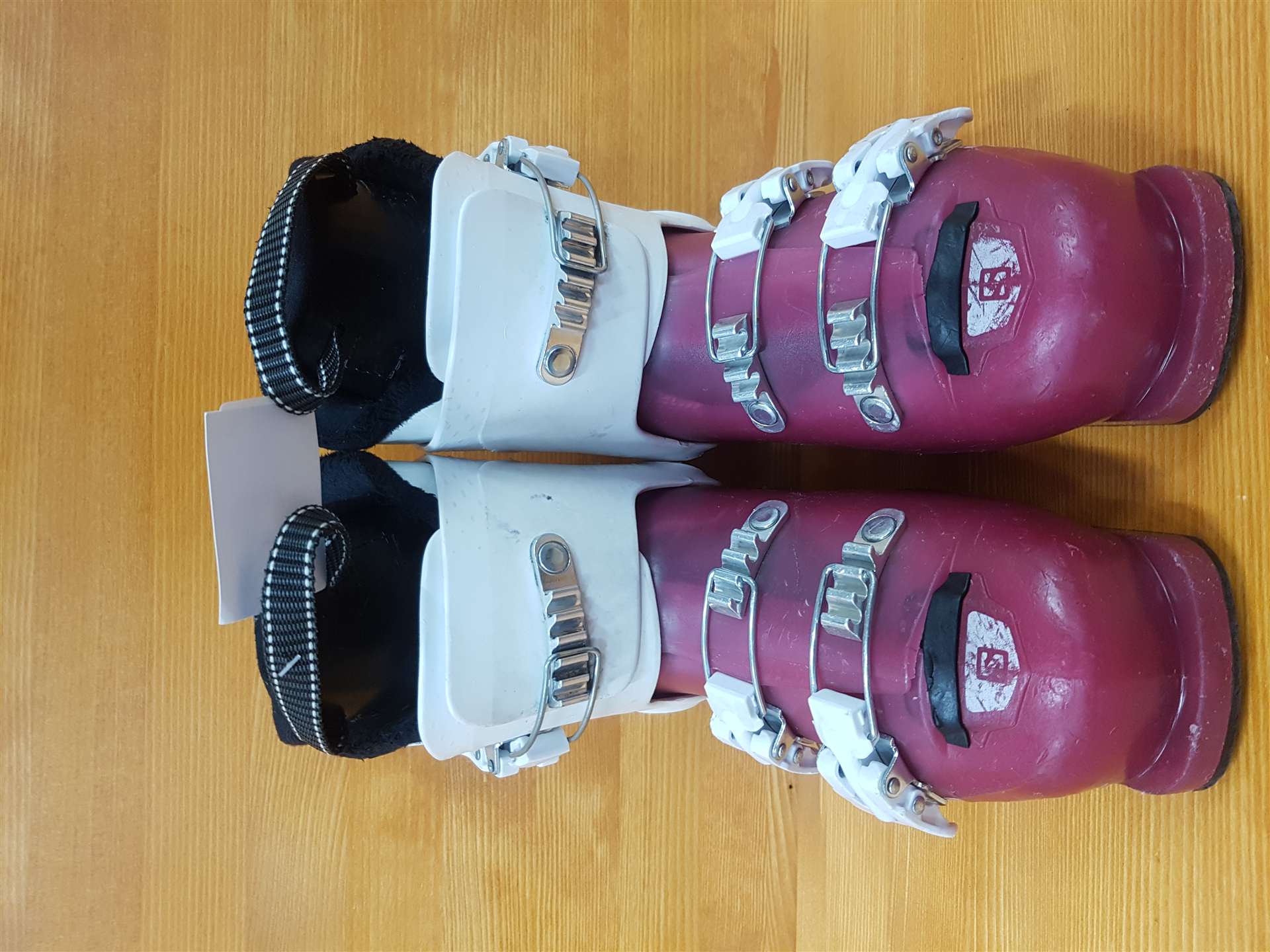 Gebrauchte SALOMON T3 Skischuhe