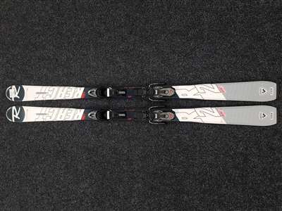 Schiuri ROSSIGNOL React 2 Carbon folosite + legături Look Xpress 10
