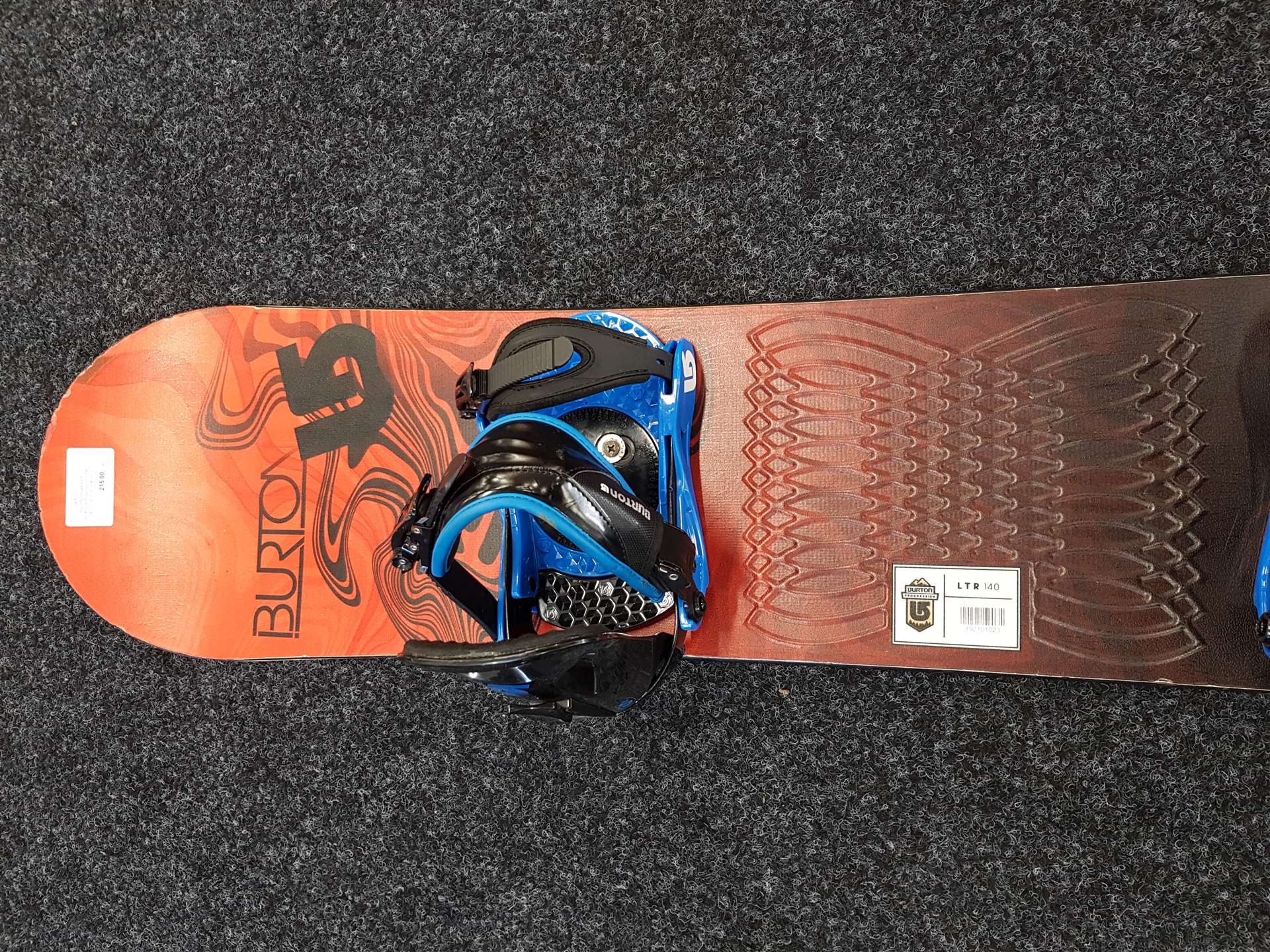 Snowboard usato BURTON Progression LTR 140 + attacchi Burton taglia S