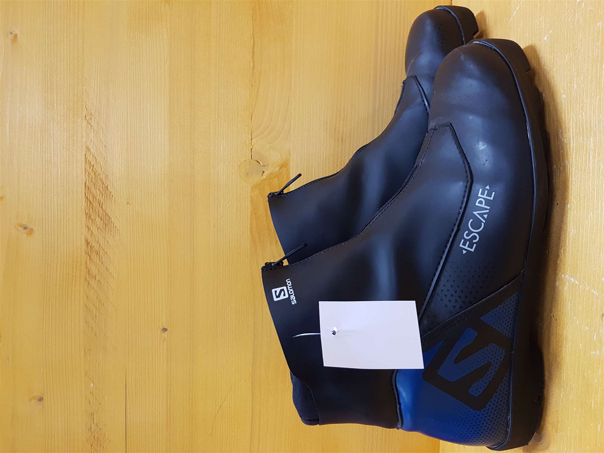 Gebrauchte Salomon Escape Laufschuhe - NNN-Bindungen