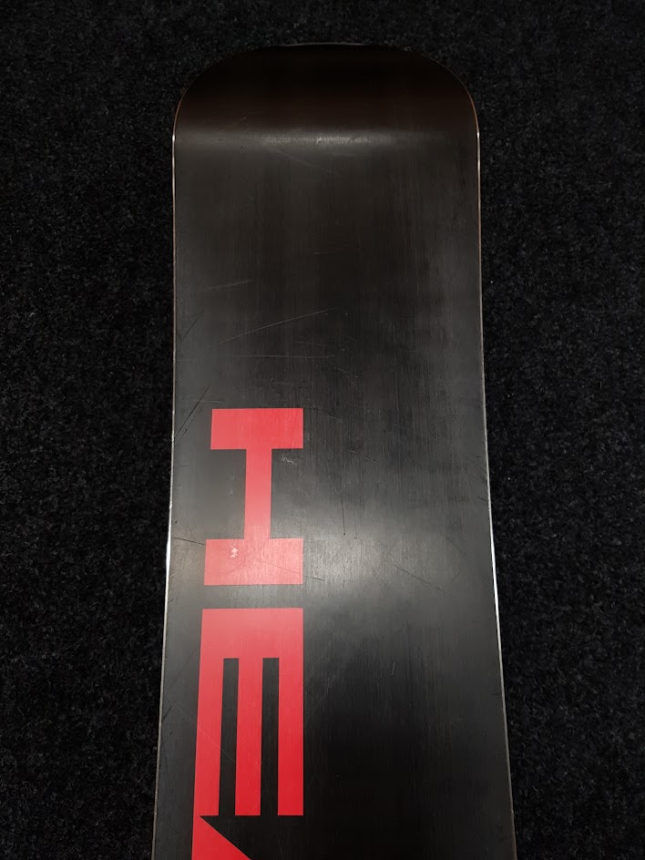 Gebrauchtes HEAD Tribute Snowboard + Flow Bindungen Größe M