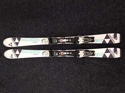 Gebrauchte Fischer Progressor Ski + Fischer RS 10 Bindungen