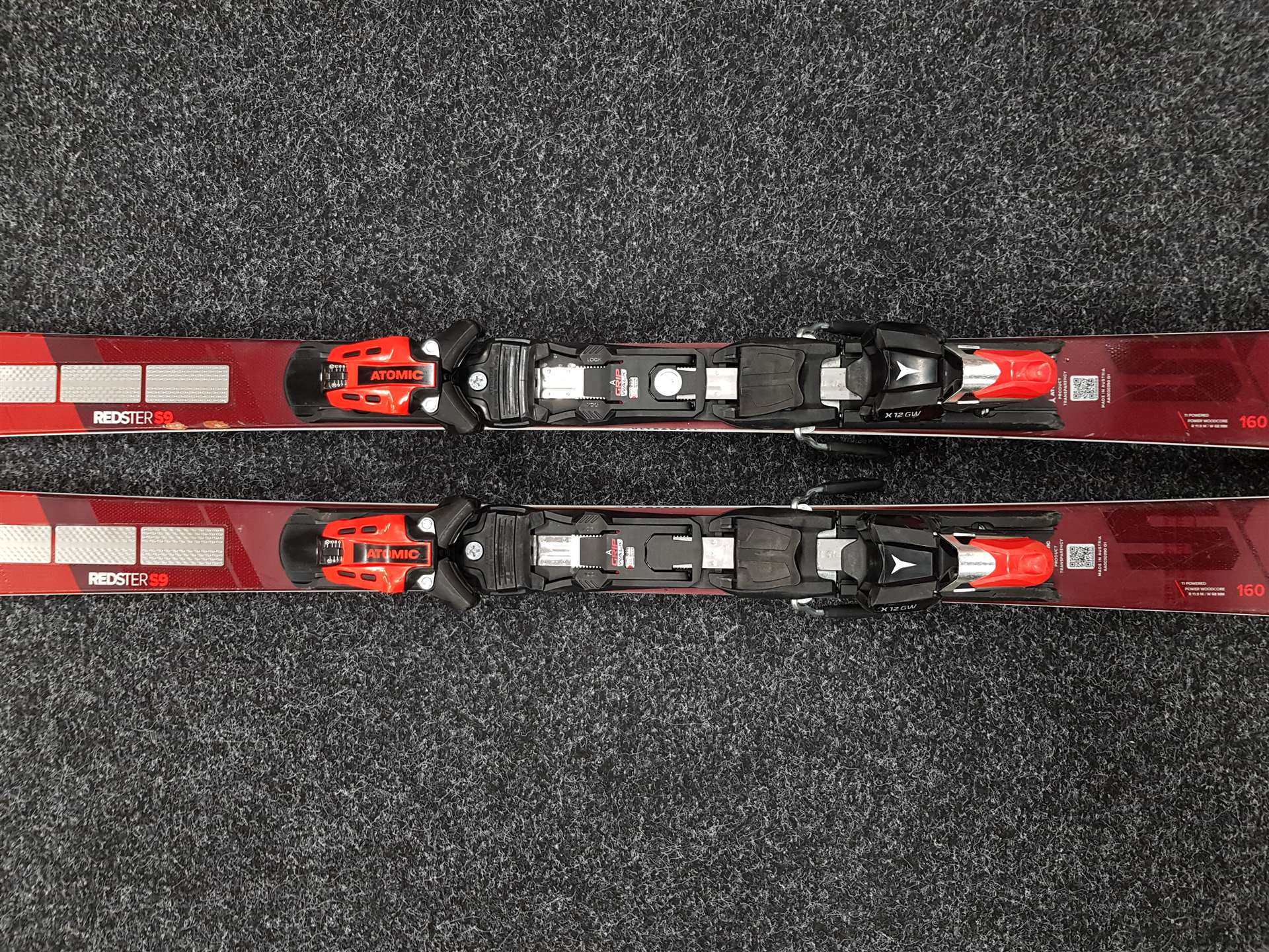 Sci usati ATOMIC Redster S9 + attacchi Atomic X12 GW
