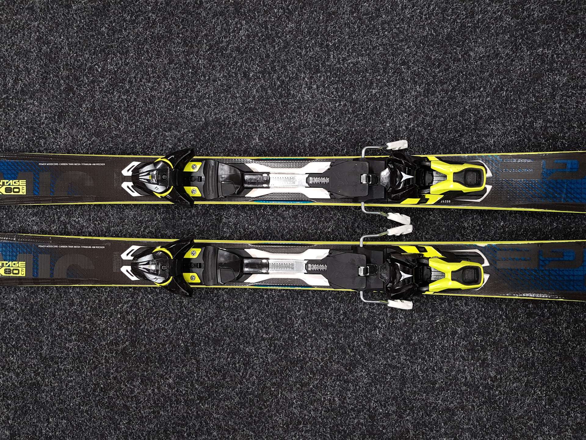 Sci usati ATOMIC Vantage X 80 CTi + attacchi Atomic XT 12