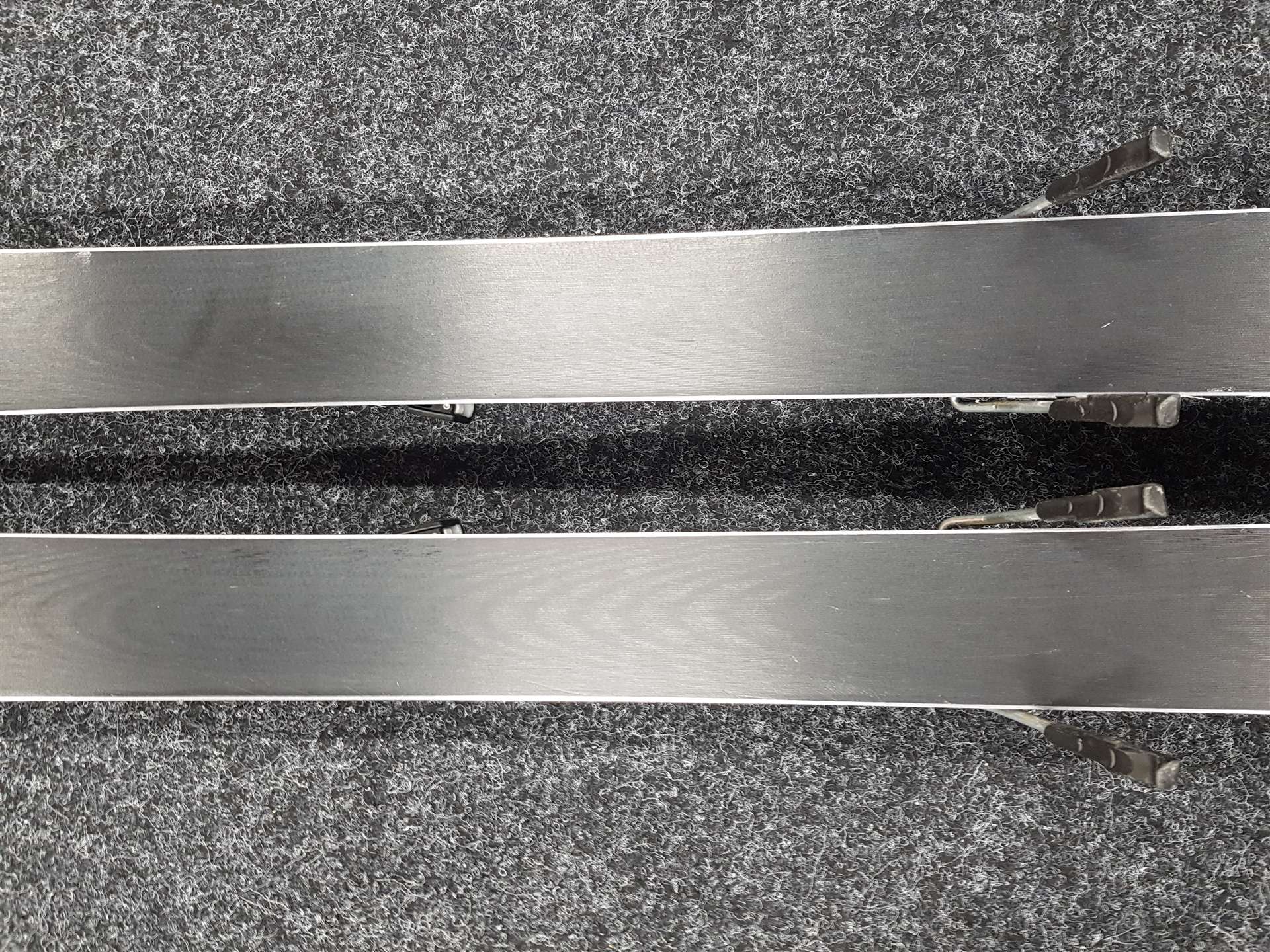 Sci FISCHER Vision XTR usati + attacchi Fischer XTR 9