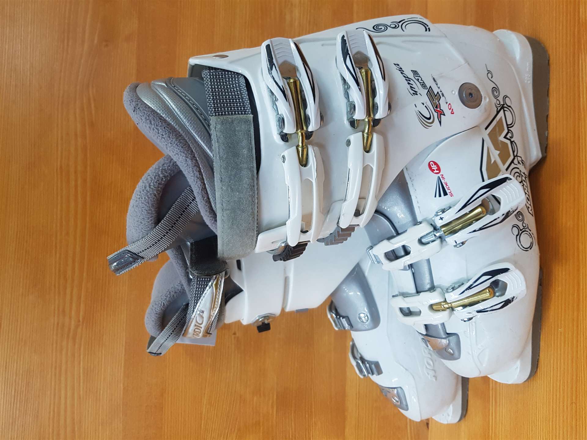 Chaussures de ski d'occasion NORDICA Olympia One XF