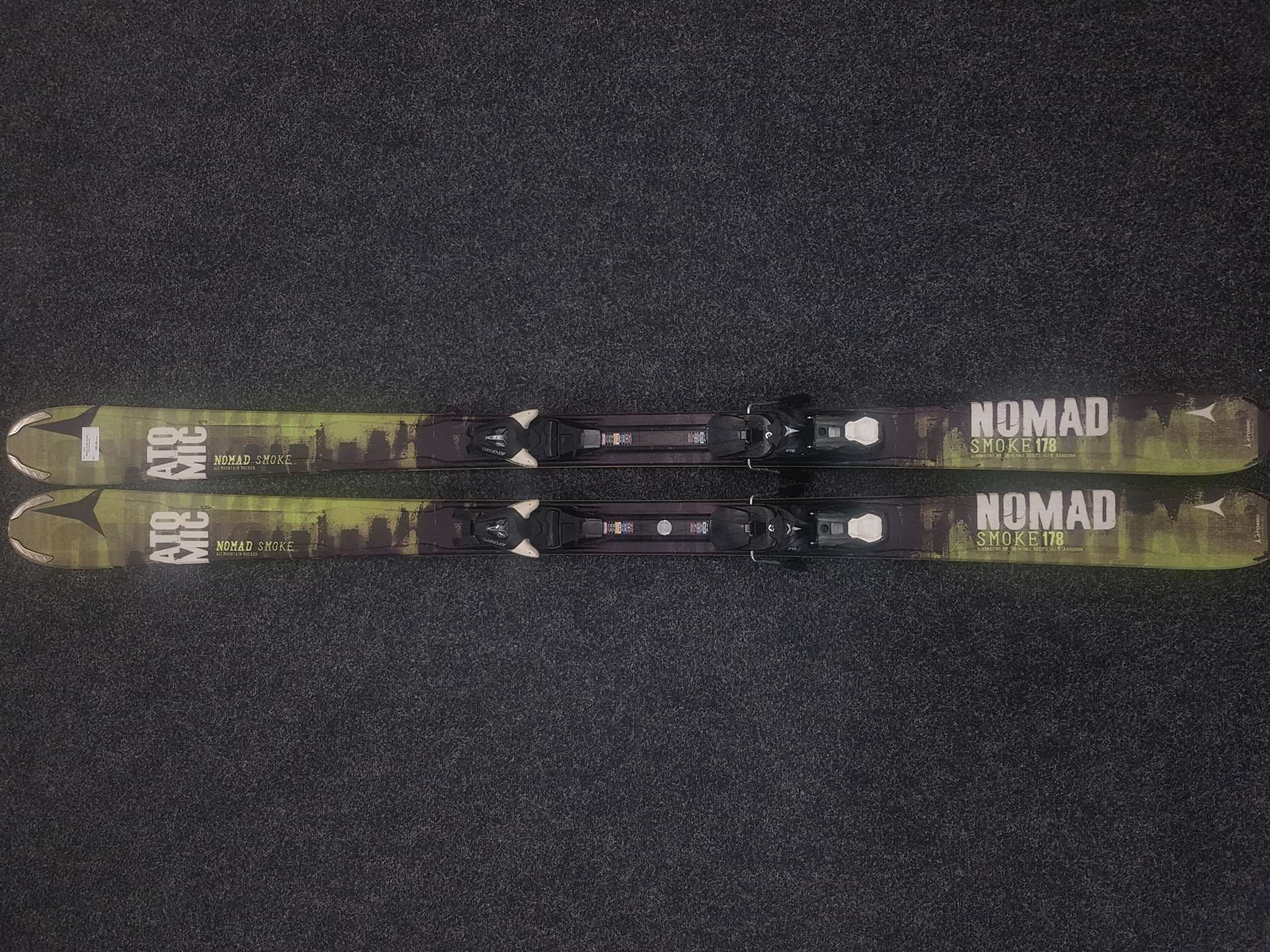 Narty bazarowe Atomic Nomad Smoke