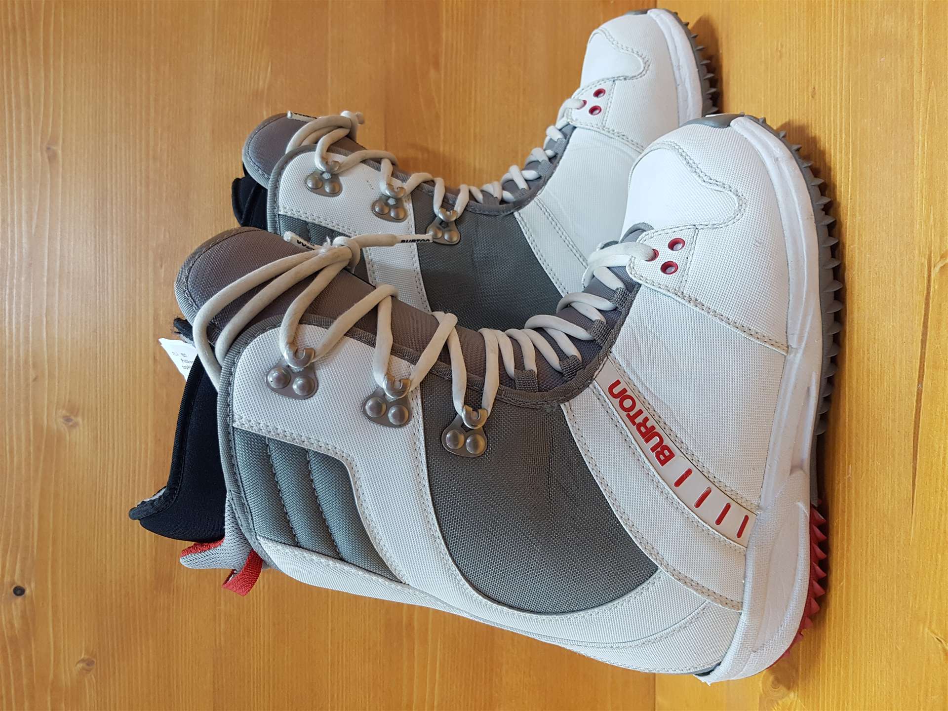 Použité snowboardové topánky BURTON Freestyle