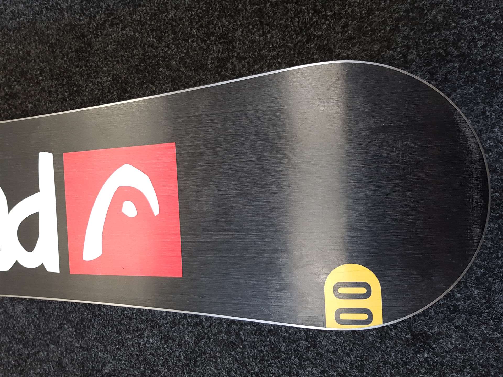 Snowboard HEAD 00 usato + attacchi Flow taglia XS